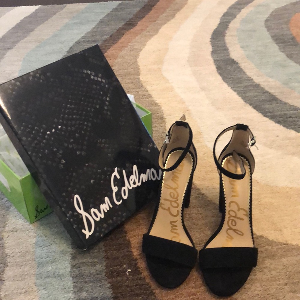 Sam Edelman black suede sandal